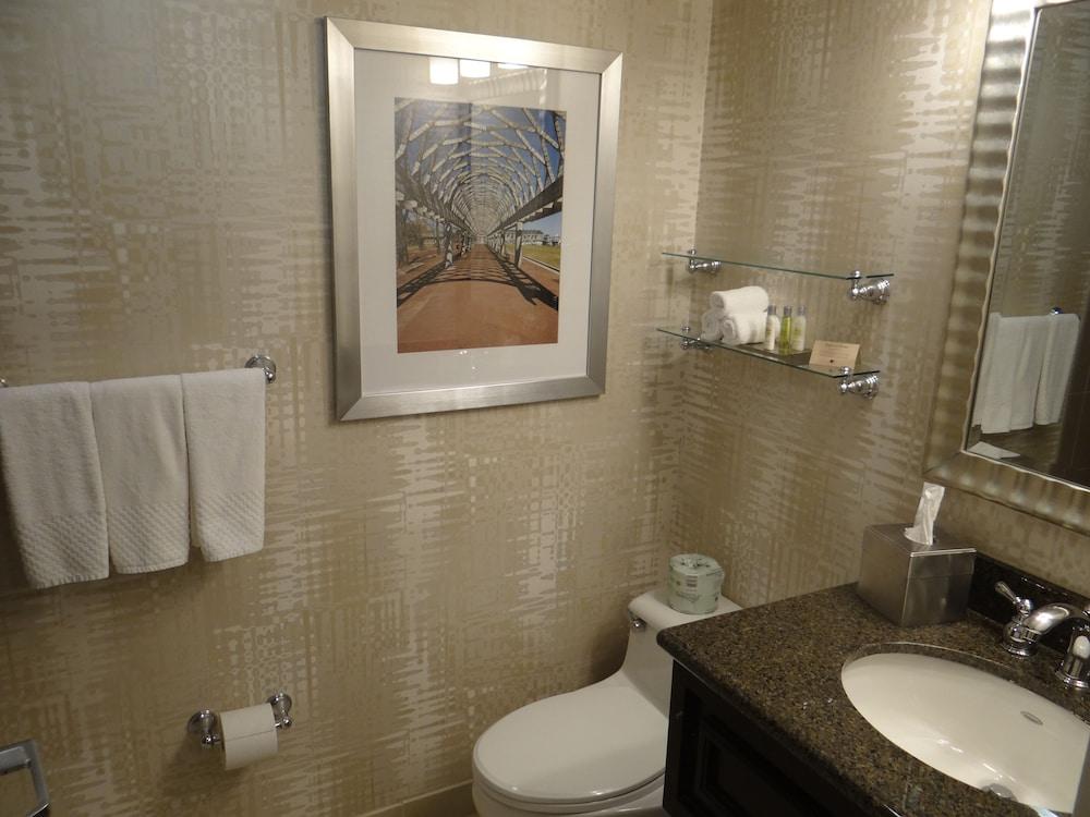 Doubletree By Hilton Boston/Westborough Hotel Bagian luar foto