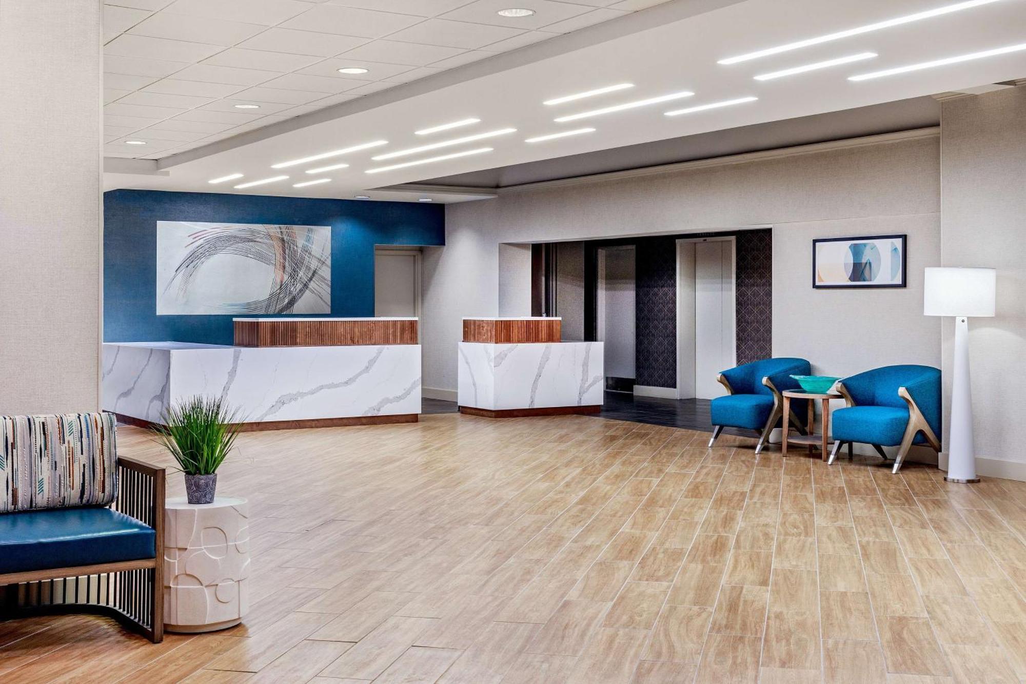 Doubletree By Hilton Boston/Westborough Hotel Bagian luar foto