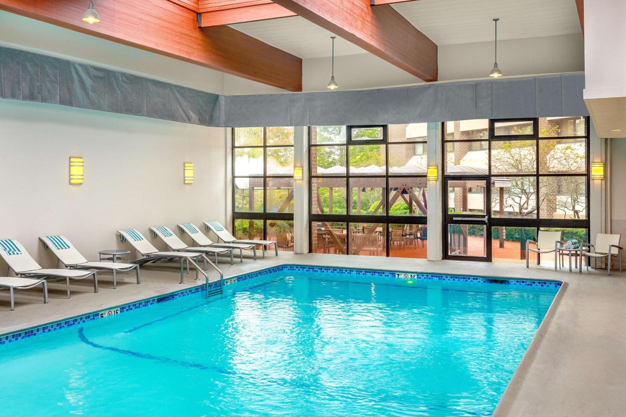 Doubletree By Hilton Boston/Westborough Hotel Bagian luar foto