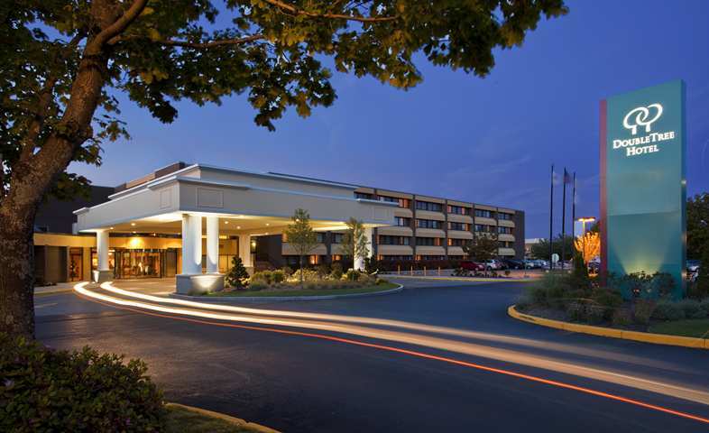 Doubletree By Hilton Boston/Westborough Hotel Bagian luar foto